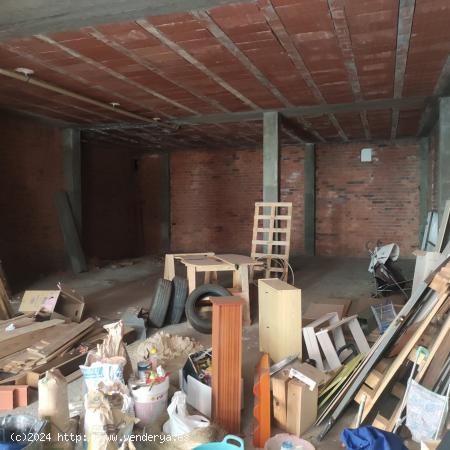 SE VENDE LOCAL COMERCIAL EN ZONA ALTA - LEON