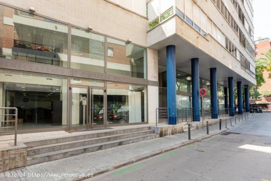 Local comercial en alquiler en Rambla Brasil, 38-40 - Barcelona - BARCELONA