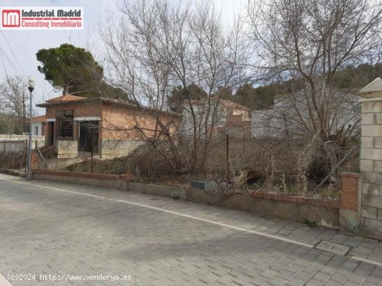 PARCELA URBANA DE 805 M2 EN VENTA EN ARGANDA DEL REY. ZONA LOS VILLARES. - MADRID