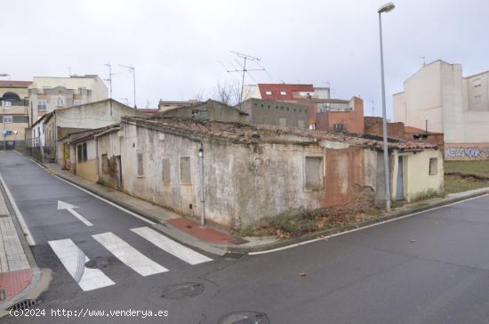 Urbis te ofrece solar en zona Pizarrales, Salamanca - SALAMANCA