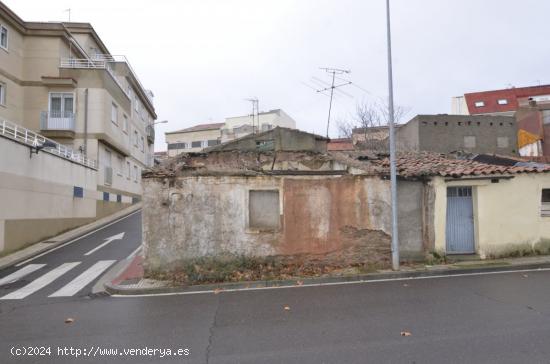 Urbis te ofrece solar en zona Pizarrales, Salamanca - SALAMANCA