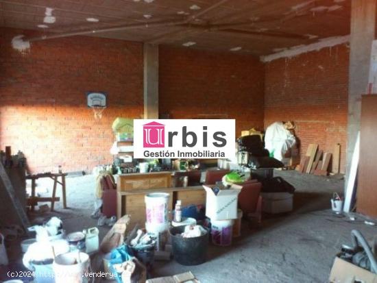 Urbis te ofrece un local en alquiler en zona Puente Ladrillo, Salamanca. - SALAMANCA