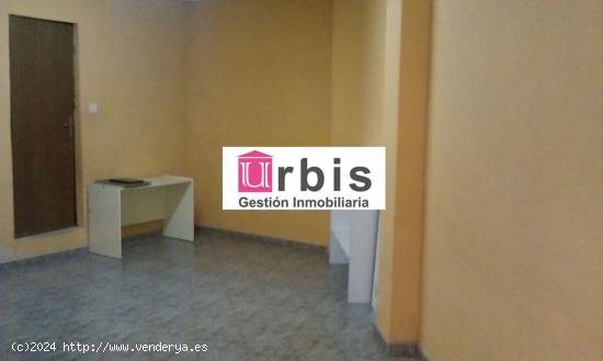 Urbis te ofrece un local comercial en venta en zona Delicias, Salamanca. - SALAMANCA