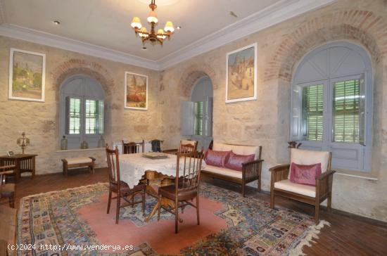 Urbis te ofrece una espectacular villa de lujo en venta en Valverdón, Salamanca. - SALAMANCA