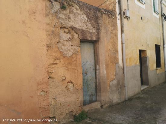 Urbis te ofrece un estupendo solar en venta en Ciudad Rodrigo, Salamanca. - SALAMANCA