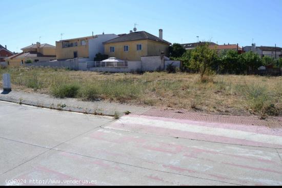  Urbis te ofrece un estupendo solar en venta en Ciudad Rodrigo, Salamanca. - SALAMANCA 