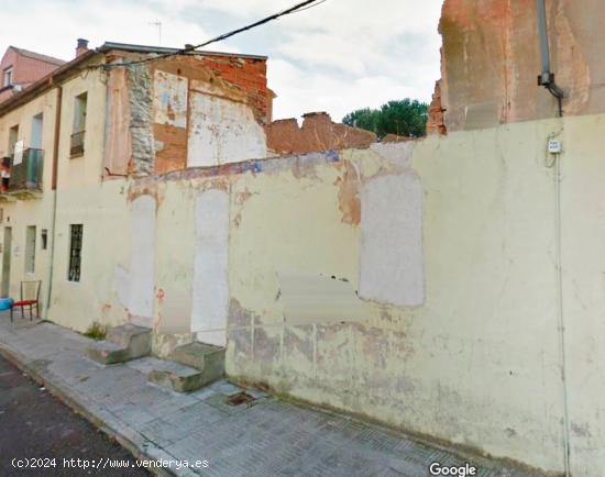 Urbis te ofrece un terreno urbanizable en venta en zona Arrabal, Salamanca. - SALAMANCA