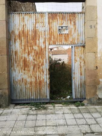 Urbis te ofrece un solar urbano en venta en Vitigudino, Salamanca. - SALAMANCA