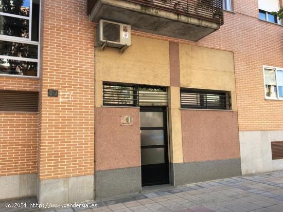 Urbis te ofrece un local en venta en zona Prosperidad, Salamanca. - SALAMANCA