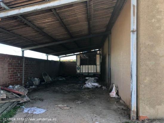 Urbis te ofrece un terreno en venta en Santiz, Salamanca. - SALAMANCA