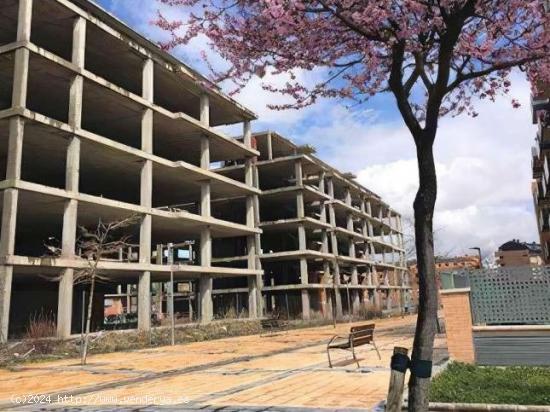  Urbis te ofrece un conjunto de edificios en obra en venta en Arroyo de la Encomienda, Valladolid. -  