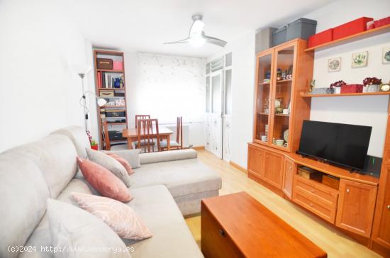 Urbis te ofrece un apartamento en venta en Santa Marta de Tormes, Salamanca. - SALAMANCA