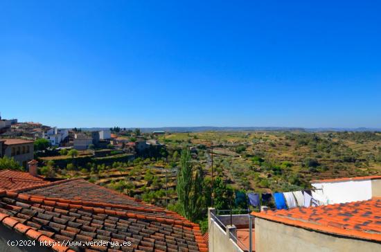 Urbis te ofrece una casa en venta en Fermoselle, Zamora. - ZAMORA