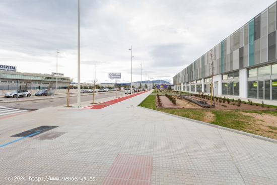 El local ideal para  tu negocio enfrente del nuevo Hospital comarcal  🏥 - VALENCIA