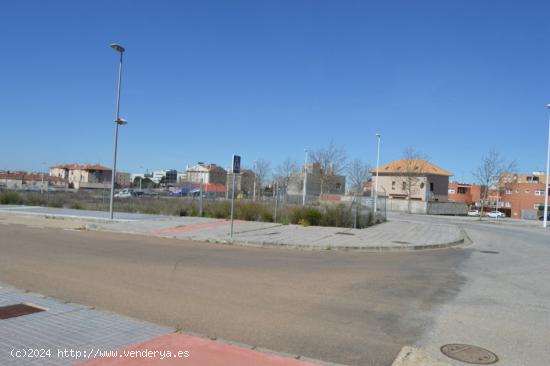 Parcela de 500 m2 en Merida- Salesianos - BADAJOZ