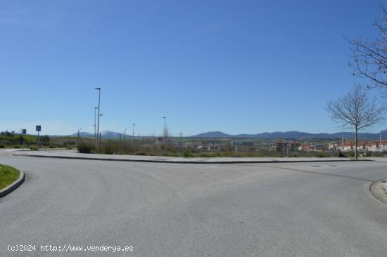 Parcela de 500 m2 en Merida- Salesianos - BADAJOZ