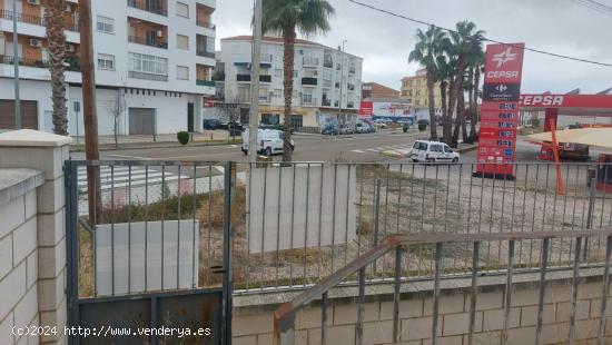 4 ADOSADOS EN VENTA EN CASTUERA - BADAJOZ