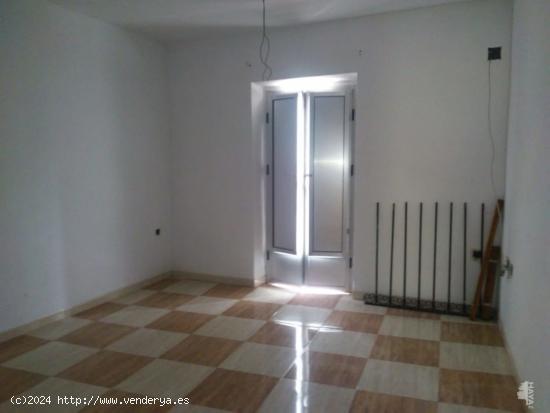 Apartamento en General Margallo - CACERES