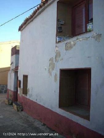  CASA ADOSADA EN VENTA EN C/PABLO NERUDA, ALDEACENTENERA - CACERES 