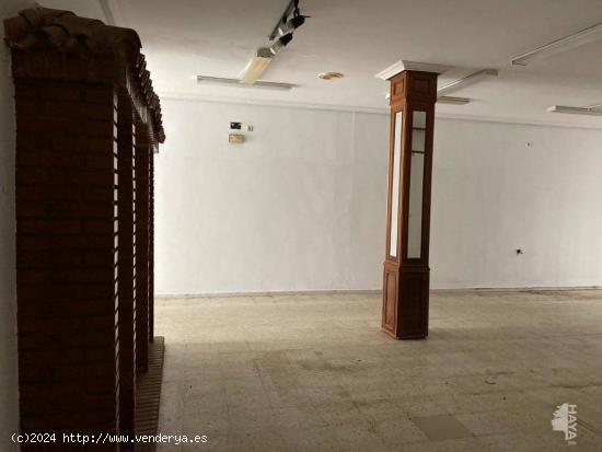  Local en venta en Calle Reina Victoria, Bajo, 06200, Almendralejo 59.000 € - BADAJOZ 