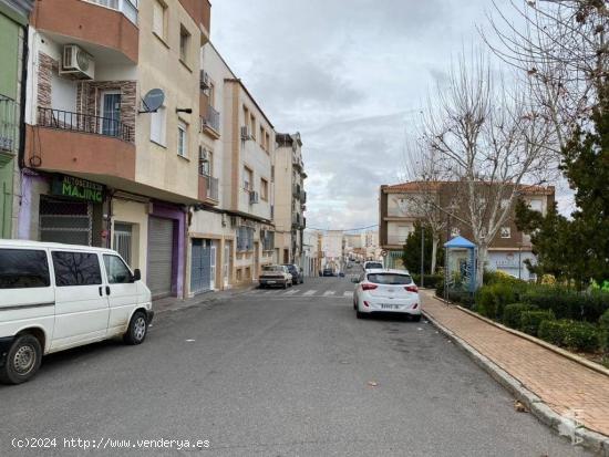 Local en venta en Calle Reina Victoria, Bajo, 06200, Almendralejo 59.000 € - BADAJOZ