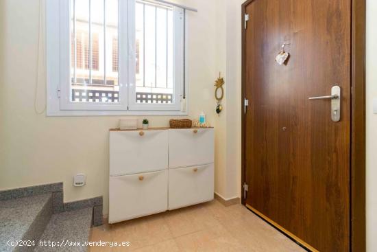 FANTÁSTICA VIVIENDA EN CTRA DE LA CORTE - BADAJOZ