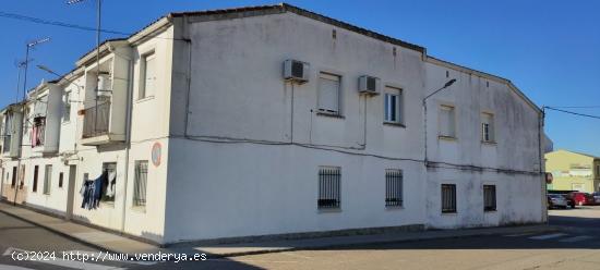  PISO EN VENTA EN MORALEJA, CÁCERES - CACERES 