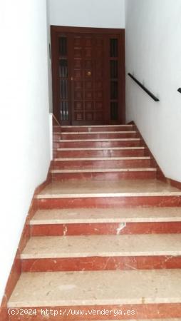 PISO EN VENTA EN CALLE REAL - BADAJOZ