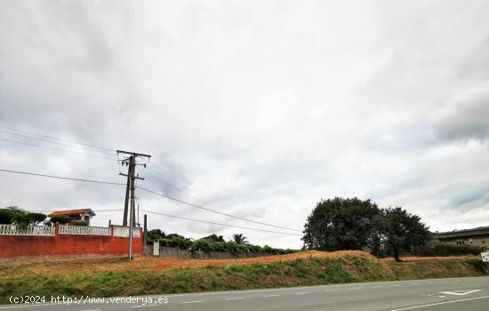 Parcela de 1823 metros para dos chalés en Alvedro, Culleredo - A CORUÑA