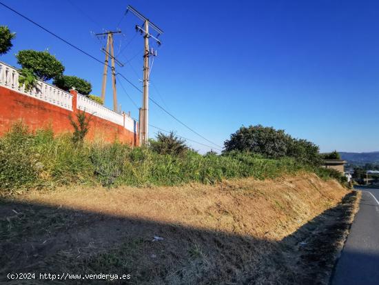 Parcela de 1823 metros para dos chalés en Alvedro, Culleredo - A CORUÑA