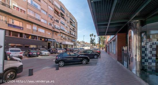 Local comercial en venta. Murcia Centro - MURCIA