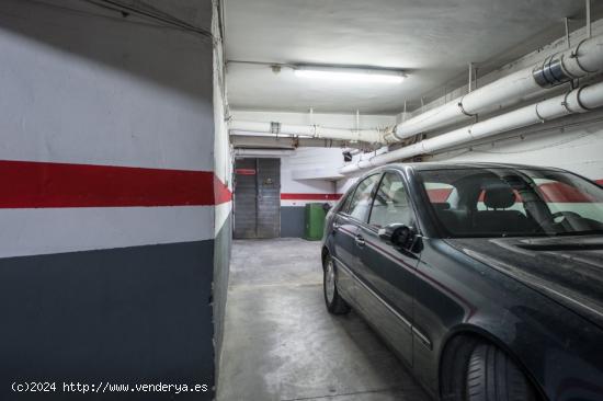 2 plazas de aparcamiento en Avenida de la constitución. - MURCIA