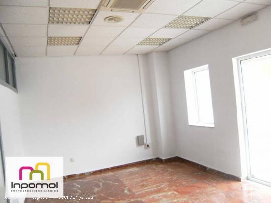 Local comercial en venta  - BADAJOZ