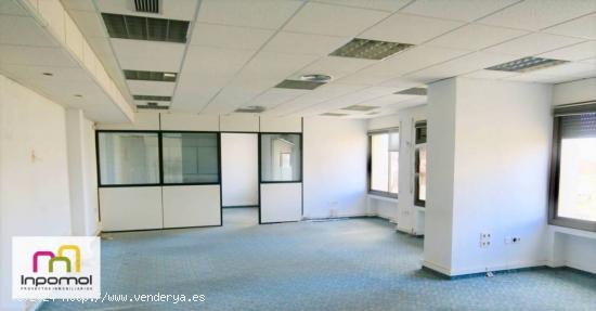 Local comercial en venta  - BADAJOZ