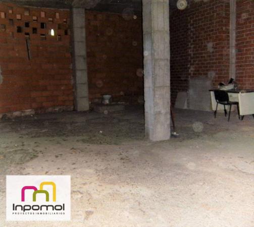 Local comercial en alquiler  - BADAJOZ