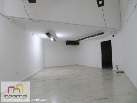 Local comercial en venta  - BADAJOZ