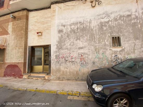 ALMACÉN EN CALLE BALMES, LA UNIÓN - MURCIA