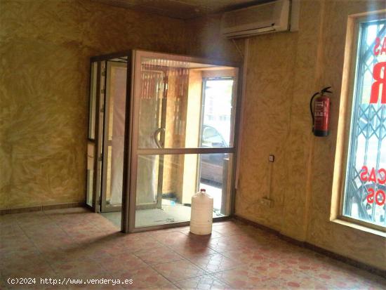 Se vende local comercial en Beniel - MURCIA