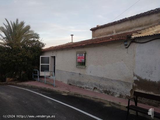 CHALET EN CAÑADAS DE SAN PEDRO - MURCIA