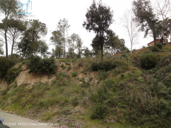 Parcela de terreno de 918m2 en Sentmenat en la zona de Can Canyameres!!! - BARCELONA