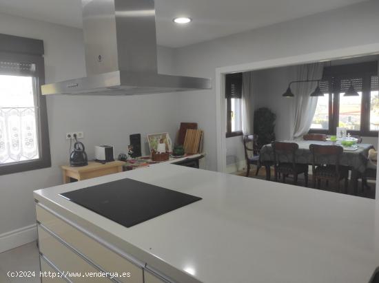 CASA EN VENTA EN TEO - A CORUÑA