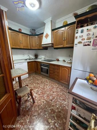 VENTA DE CASA EN PATIO DE VECINO ZONA CASCO ANTIGUO - CADIZ