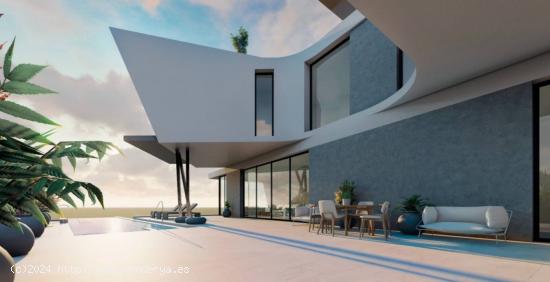 VILLA DE LUJO DE OBRA NUEVA EN CAMPOAMOR. - ALICANTE