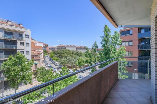  FANTASTICO PISO EN BASES DE MANRESA - BARCELONA 