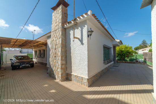 Se Vende en Santiago de la ribera - MURCIA