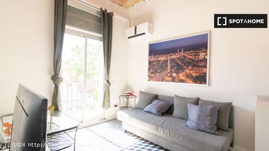 Apartamento entero de 2 dormitorios en L'Hospitalet de Llobregat. - BARCELONA