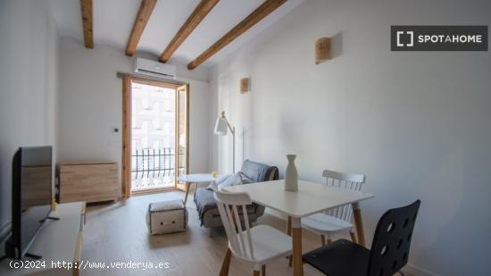 Apartamento entero de 1 dormitorio en Barcelona - BARCELONA