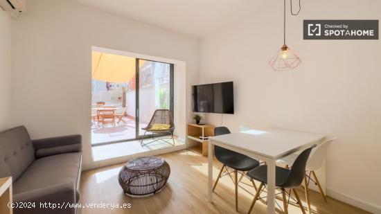 Soleado apartamento de 1 dormitorio en alquiler en Barcelona - BARCELONA