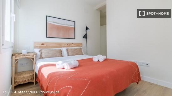 Apartamento de 2 dormitorios en alquiler en Madrid - MADRID