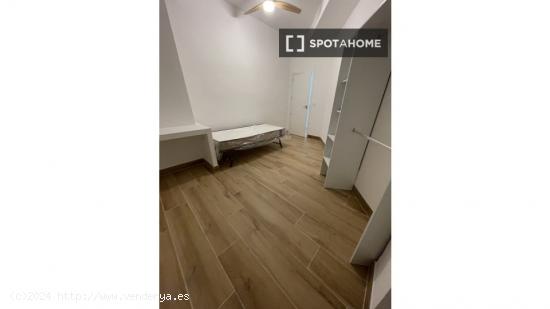 Habitación en piso compartido en valència - VALENCIA